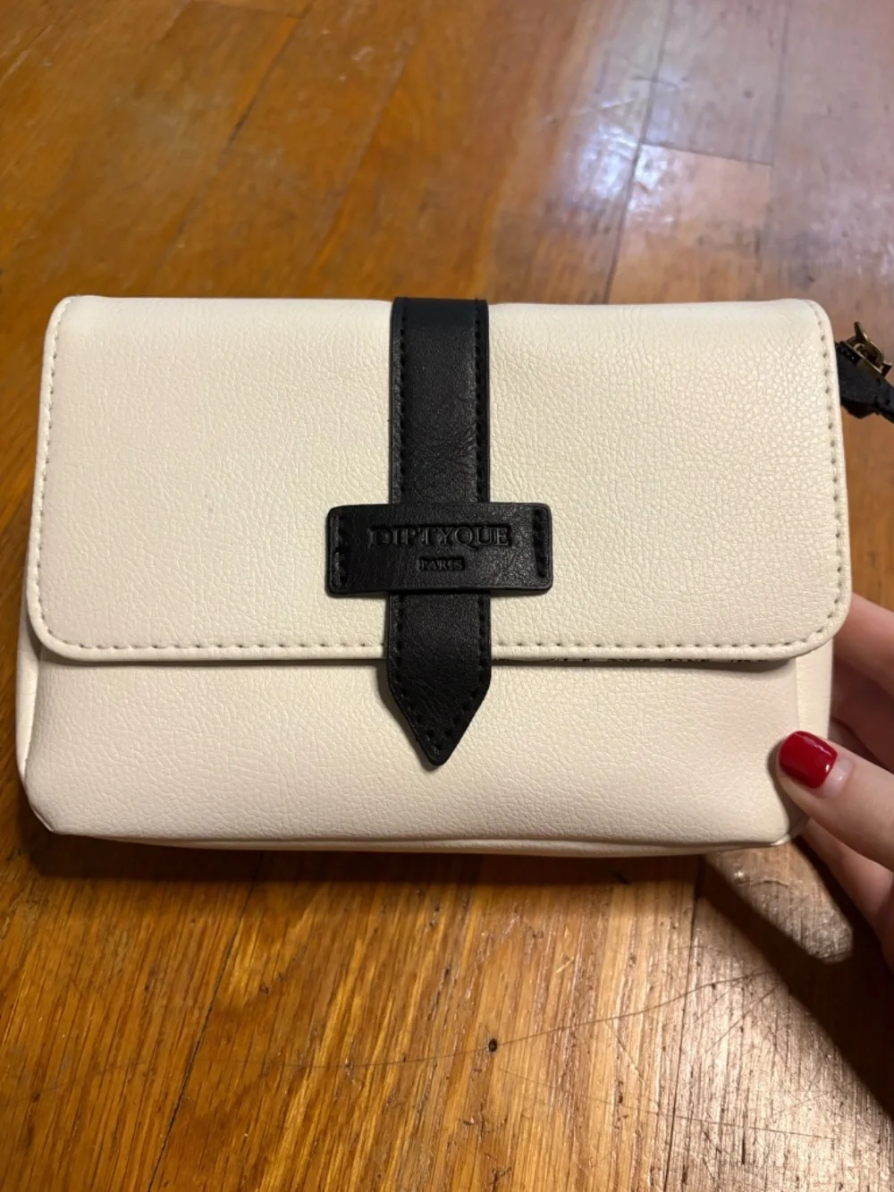 Qatar Airways x Diptyque Cosmetic Pouch